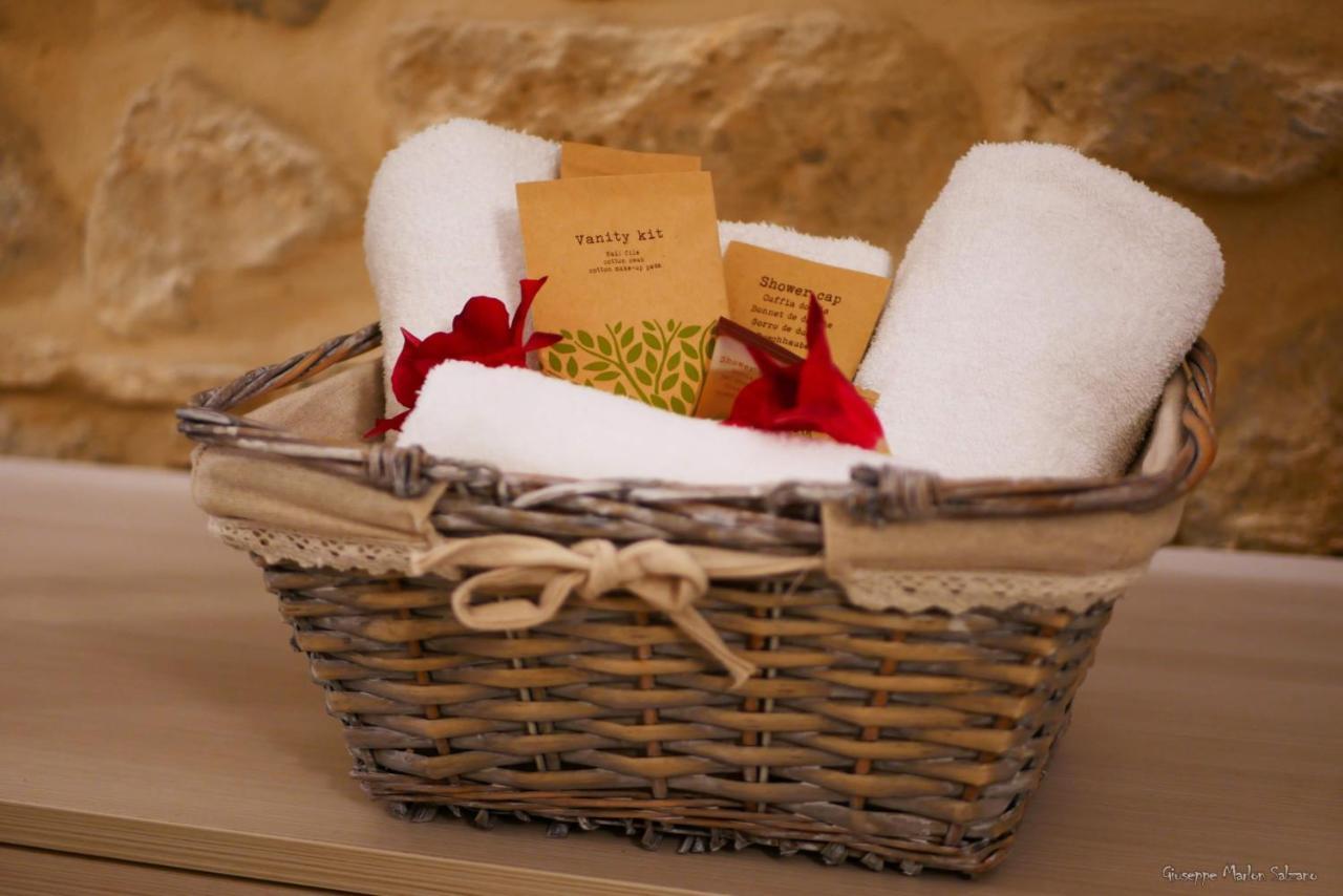 B&B Al Teatro Romano Benevento Eksteriør bilde