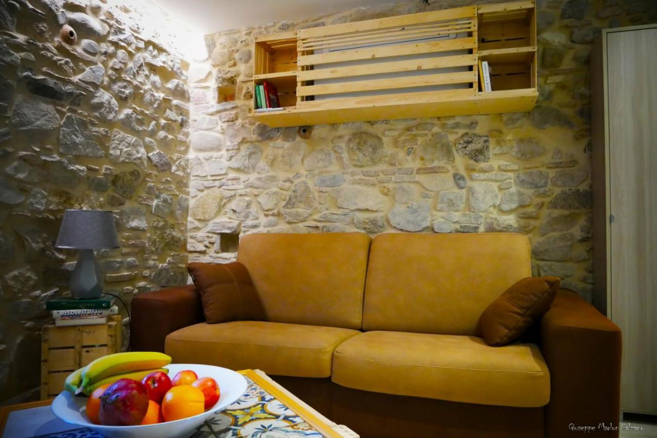 B&B Al Teatro Romano Benevento Eksteriør bilde